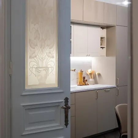 Carol Heart Appartement Boekarest