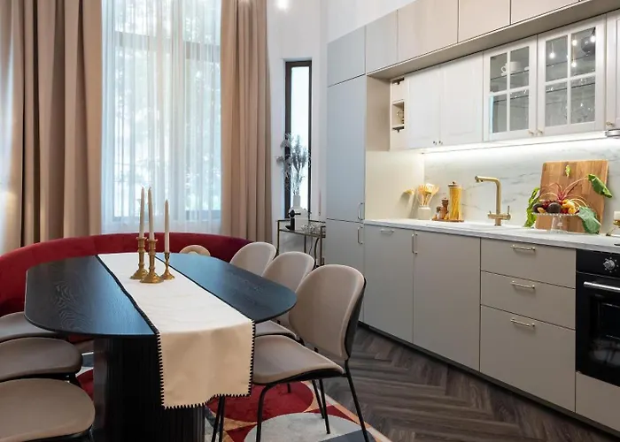 Carol Heart Bukurešť