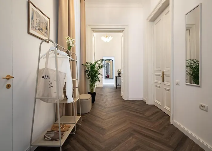 Carol Heart Apartman