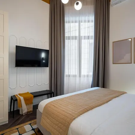 Carol Heart * Bucarest